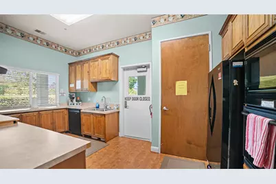 596 Village Drive, Galt, CA 95632 - Photo 19