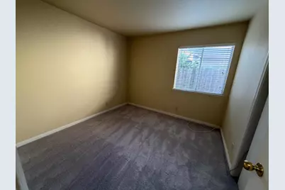 5825 Laguna Trail Way, Elk Grove, CA 95758 - Photo 27