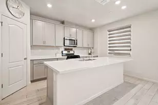 10024 Denali Ln, Stockton, CA 95219 - Photo 11