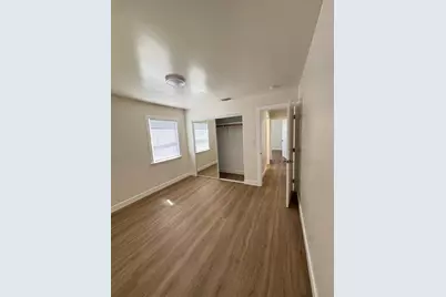 4501 Roosevelt Ave, Sacramento, CA 95820 - Photo 5