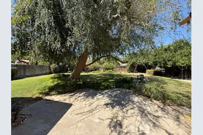 1053 Sycamore Avenue, Gustine, CA 95322 - Photo 29