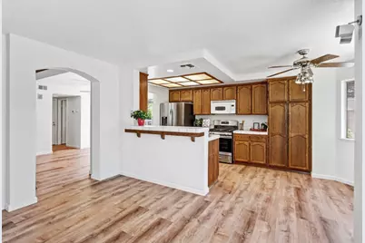 5209 Meadowland Way, Elk Grove, CA 95758 - Photo 15