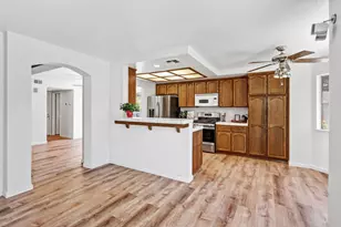 5209 Meadowland Way, Elk Grove, CA 95758 - Photo 15