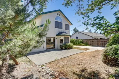 5209 Meadowland Way, Elk Grove, CA 95758 - Photo 43