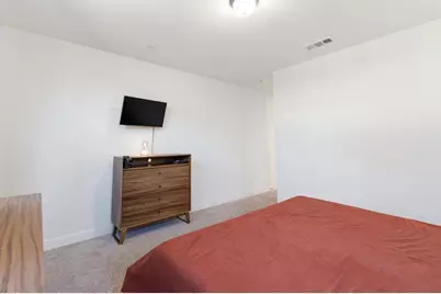 4347 N Gorma Avenue, Fresno, CA 93723 - Photo 19