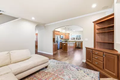 2200 23rd Street, Sacramento, CA 95818 - Photo 9