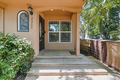 2200 23rd Street, Sacramento, CA 95818 - Photo 5
