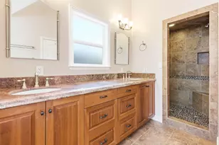 2200 23rd St, Sacramento, CA 95818 - Photo 23