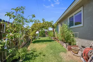 1177 Pine St, Manteca, CA 95336 - Photo 33