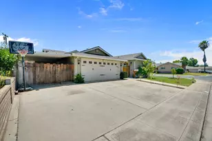 1177 Pine St, Manteca, CA 95336 - Photo 3