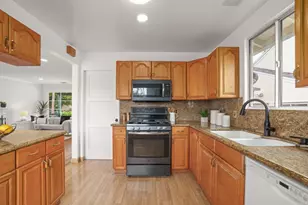 733 Hacienda Ave, San Lorenzo, CA 94580 - Photo 11