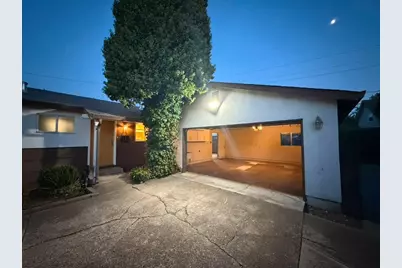 3032 Elmwood Avenue, Stockton, CA 95204 - Photo 7