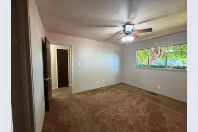 3032 Elmwood Avenue, Stockton, CA 95204 - Photo 19