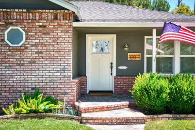 320 N Santa Cruz Avenue, Modesto, CA 95354 - Photo 11