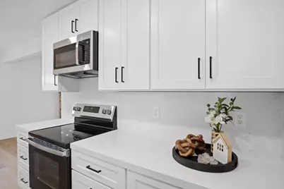 1760 Valparaiso Drive, Turlock, CA 95382 - Photo 5