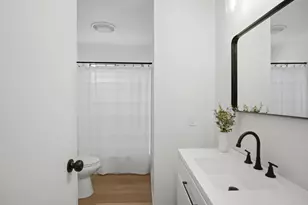 1760 Valparaiso Dr, Turlock, CA 95382 - Photo 9