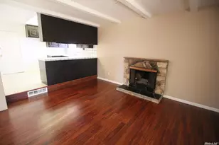 2 Tillman Cir, Sacramento, CA 95823 - Photo 5