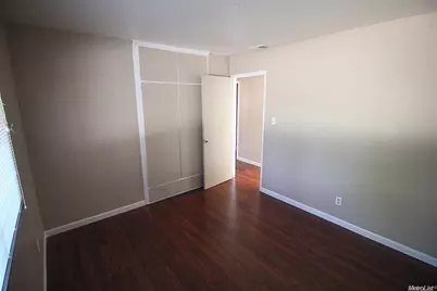 2 Tillman Circle, Sacramento, CA 95823 - Photo 13