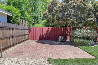 5617 Rosedale Way, Sacramento, CA 95822 - Photo 67