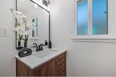 5617 Rosedale Way, Sacramento, CA 95822 - Photo 47