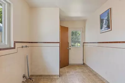 1045 Aidan Avenue, Sacramento, CA 95822 - Photo 25