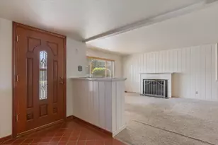 1045 Aidan Ave, Sacramento, CA 95822 - Photo 9