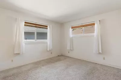 1045 Aidan Avenue, Sacramento, CA 95822 - Photo 31