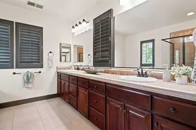 617 W Esplanade Drive, Mountain House, CA 95391 - Photo 47