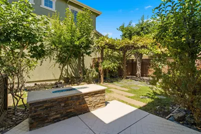 617 W Esplanade Drive, Mountain House, CA 95391 - Photo 57