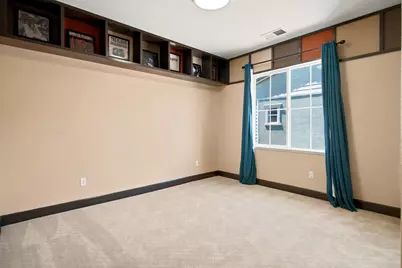617 W Esplanade Drive, Mountain House, CA 95391 - Photo 39