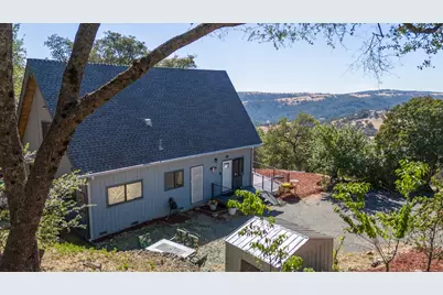 6981 Highway 26, Mokelumne Hill, CA 95245 - Photo 11