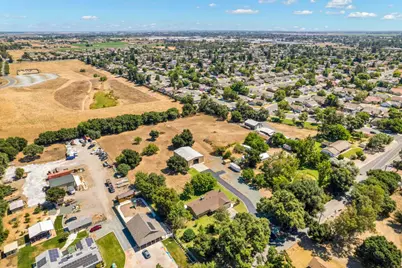 10007 Harvey Road, Galt, CA 95632 - Photo 15