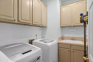 2701 Ashbrook Dr, Modesto, CA 95355 - Photo 37