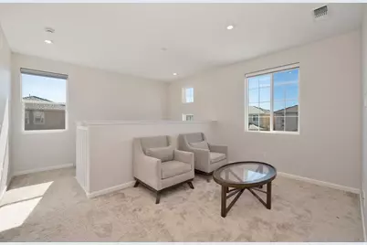 9476 Del Seis Drive, Sacramento, CA 95829 - Photo 11