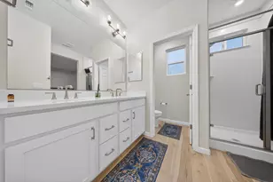 9476 Del Seis Dr, Sacramento, CA 95829 - Photo 17