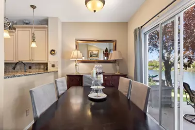 9183 E Laguna Way, Elk Grove, CA 95758 - Photo 9
