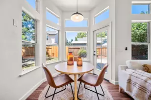 9267 Caulfield Dr, Elk Grove, CA 95758 - Photo 9