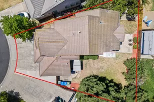9267 Caulfield Dr, Elk Grove, CA 95758 - Photo 33