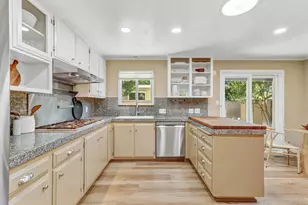 817 Commons Dr, Sacramento, CA 95825 - Photo 27