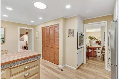 817 Commons Drive, Sacramento, CA 95825 - Photo 29