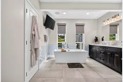 3880 Fourteen Mile Drive, Stockton, CA 95219 - Photo 49
