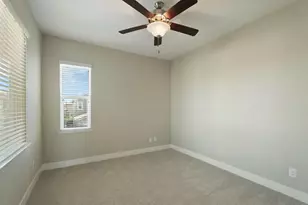 577 Lakeside Dr, Lathrop, CA 95330 - Photo 33