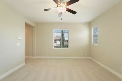 577 Lakeside Drive, Lathrop, CA 95330 - Photo 37