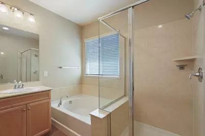 577 Lakeside Drive, Lathrop, CA 95330 - Photo 39