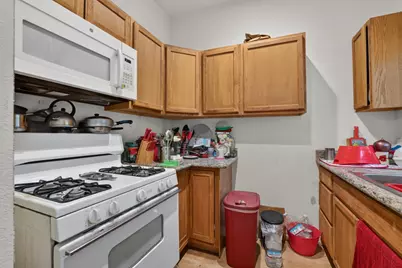 2297 Beaumont Street, Sacramento, CA 95815 - Photo 23