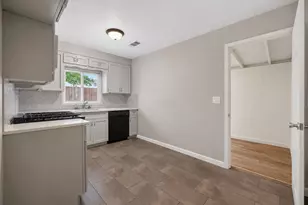 2297 Beaumont St, Sacramento, CA 95815 - Photo 11