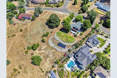 1386 Lakehills Drive, El Dorado Hills, CA 95762 - Photo 39