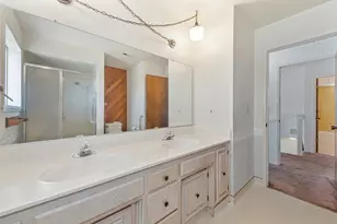 1386 Lakehills Dr, El Dorado Hills, CA 95762 - Photo 27