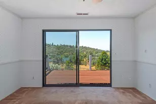 1386 Lakehills Dr, El Dorado Hills, CA 95762 - Photo 29