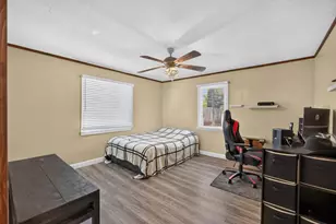 821 Park Rd, Sacramento, CA 95838 - Photo 9